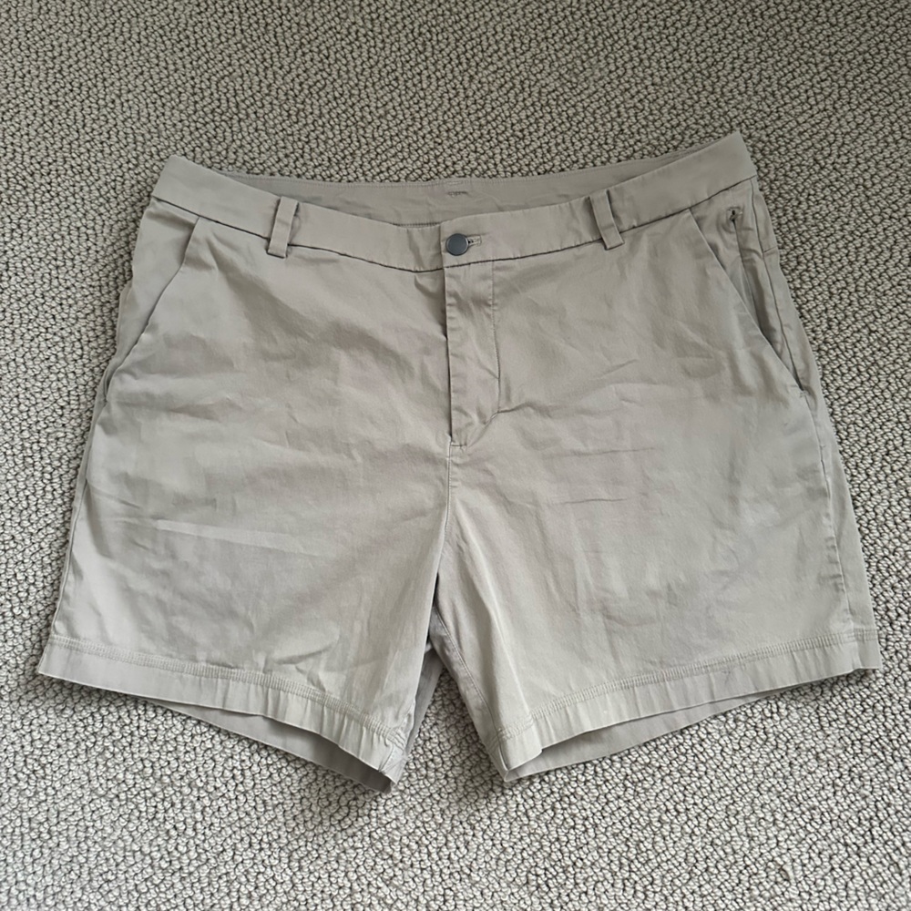 Khaki Lululemon Comission shorts